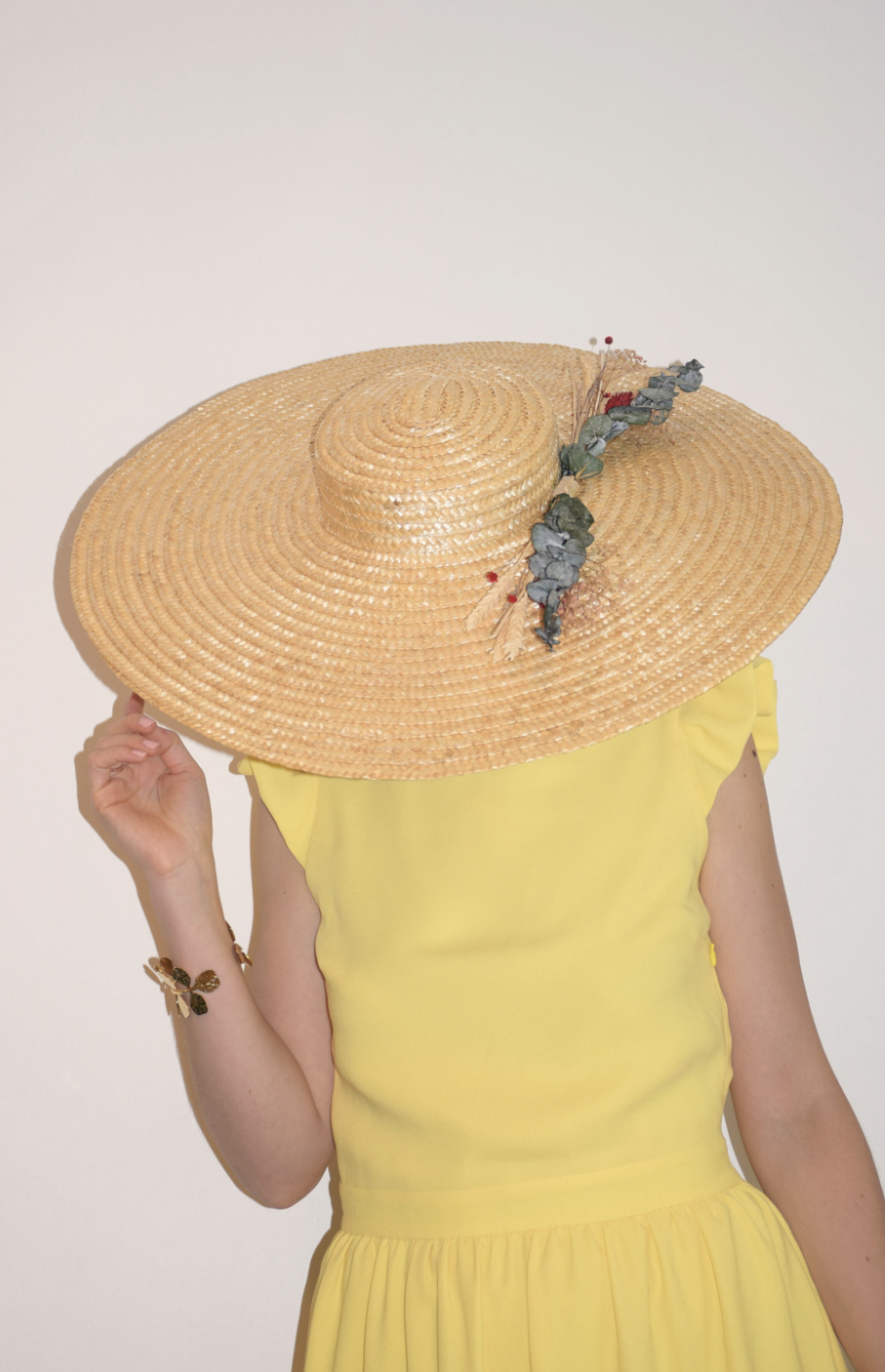 Grande capeline eucalyptus