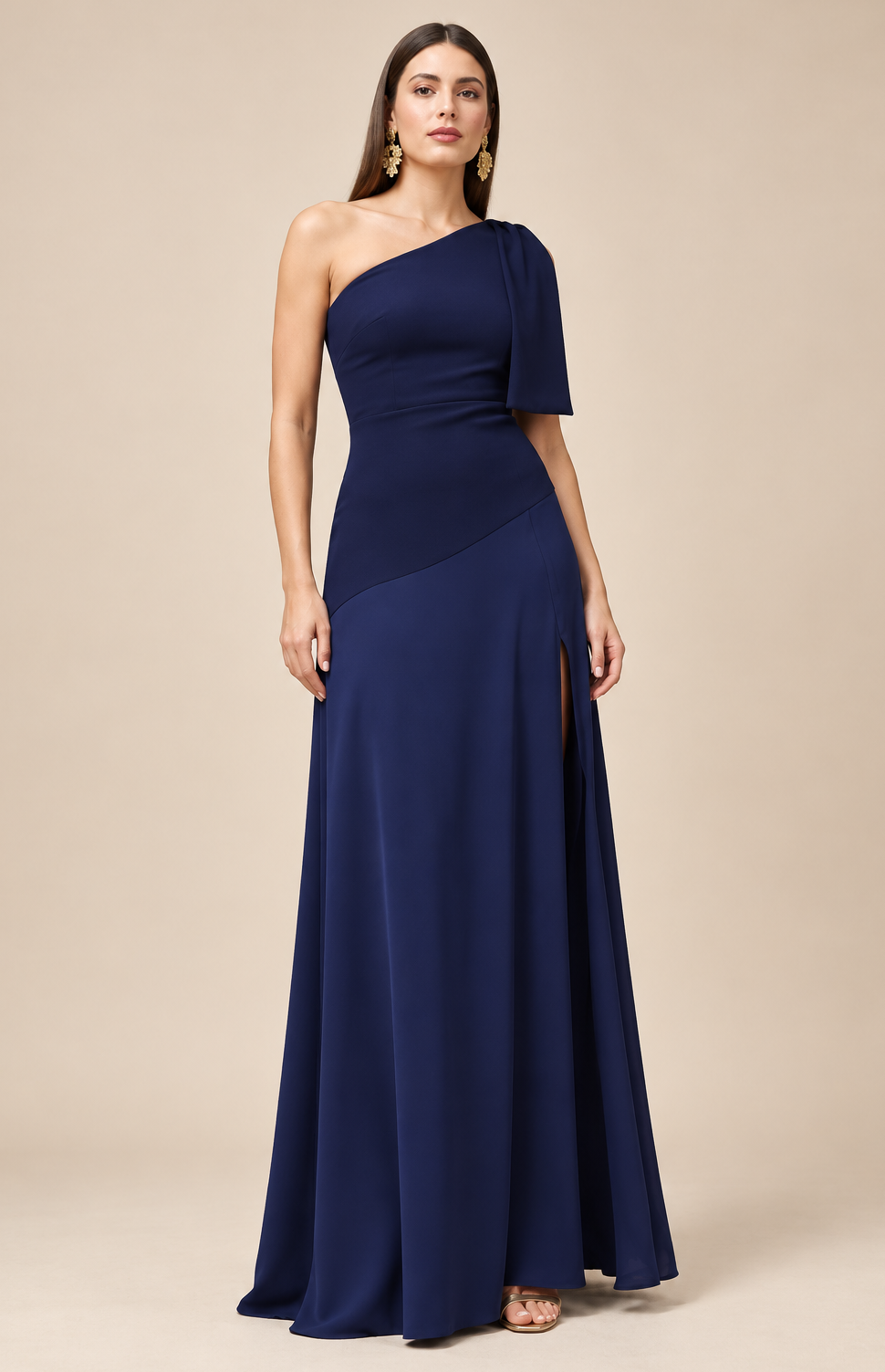 Robe bleue asymétrique