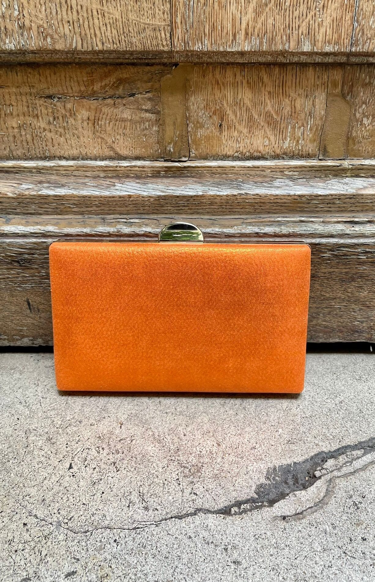 Pochette Tony & Paul Cousue main Marron de cuba ourlet rose crocus Pochette Tony & Paul Cousue main Marron de cuba ourlet rose crocus