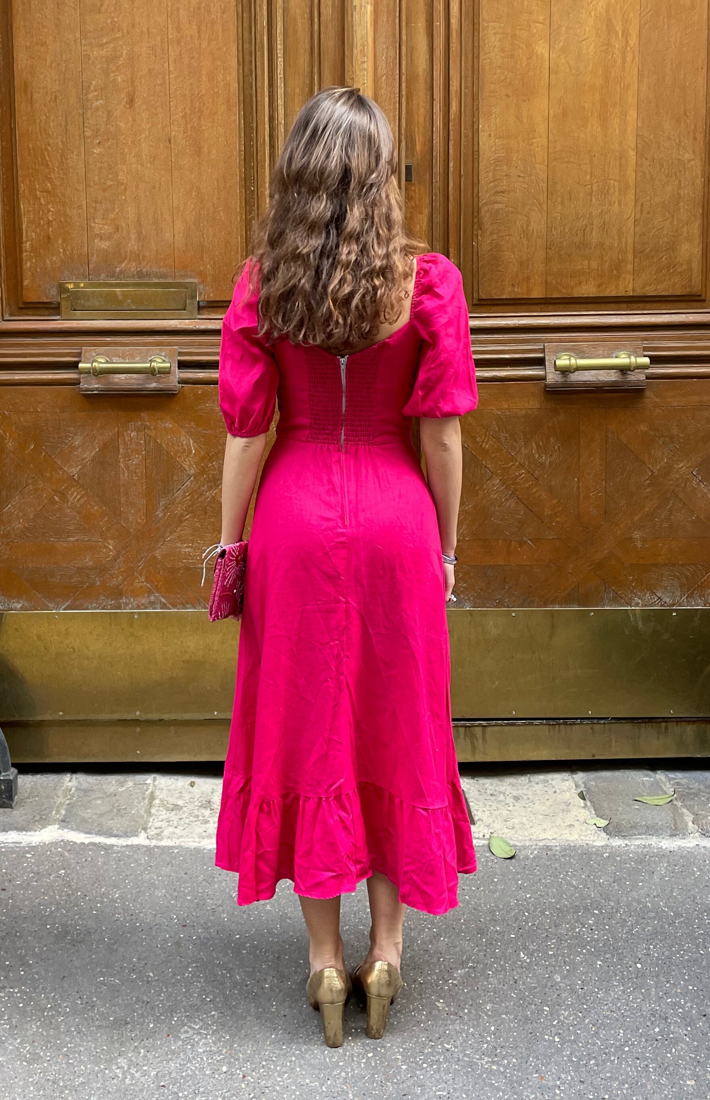 Reformation - Robe rose manches bouffantes