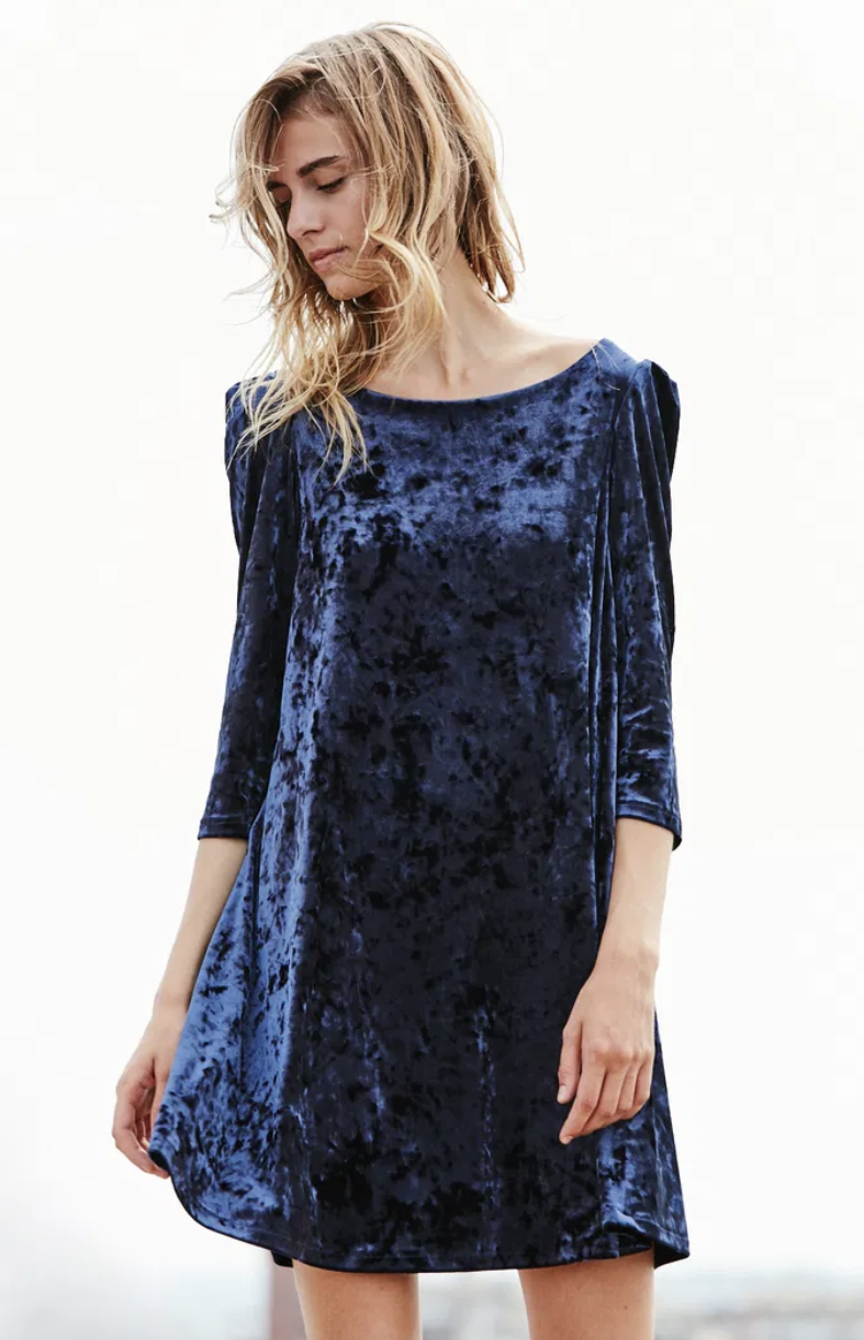 Robe Rififi velours marine T.36