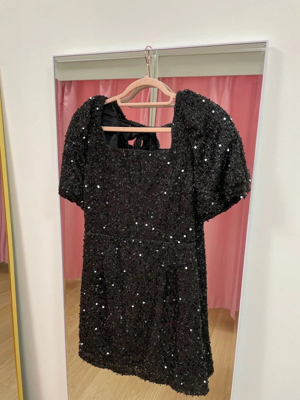 Karl Marc John - Robe sequins noire T.M