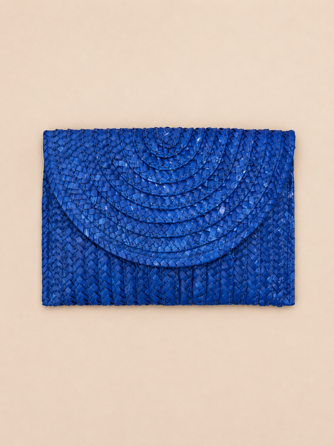 Pochette bleue en paille