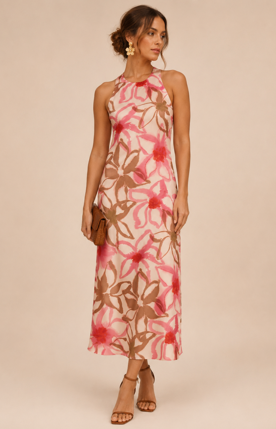 Robe satin fleurs dos nu