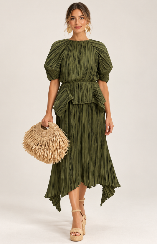 Robe olive plissée