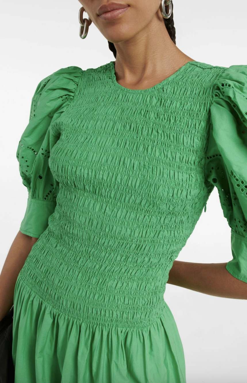 Ganni - Robe maxi smocks vert