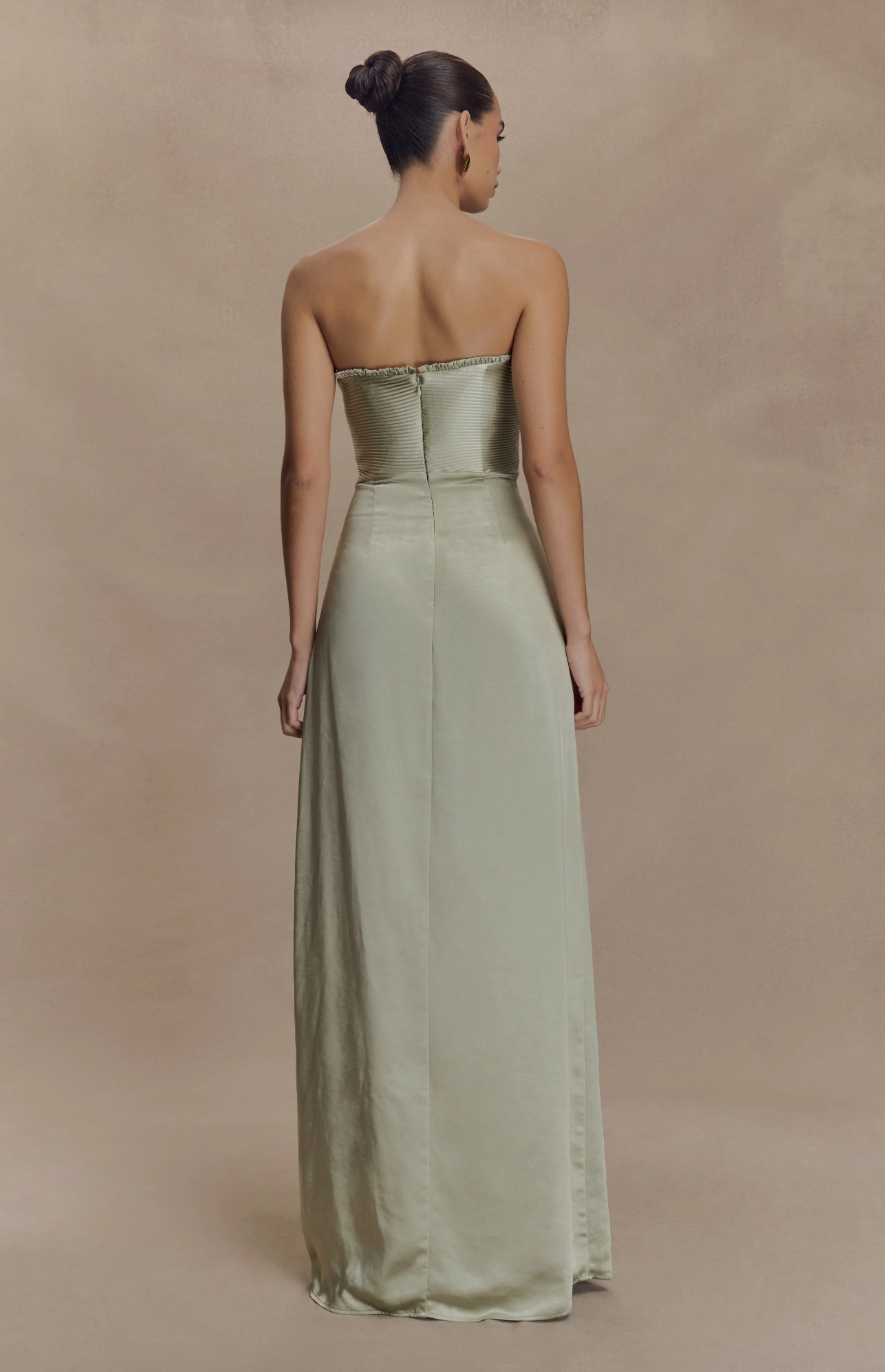 Robe Larissa sauge
