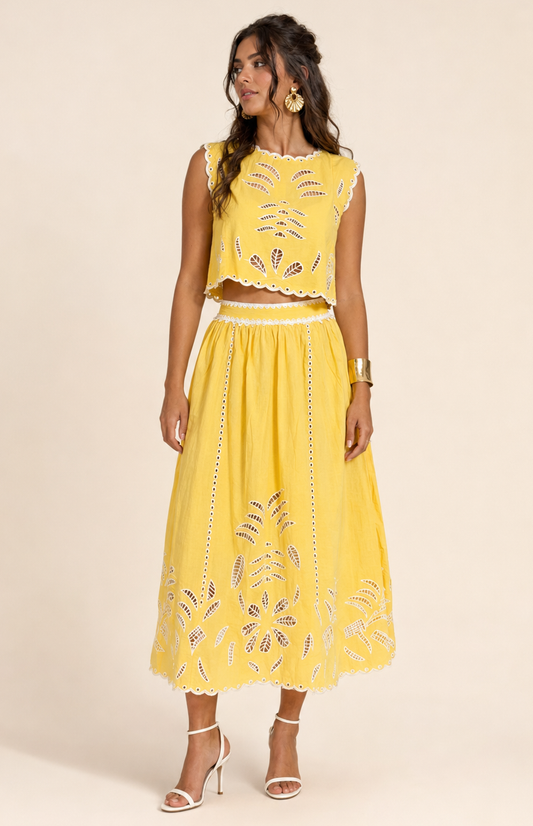 Ensemble jaune dentelle