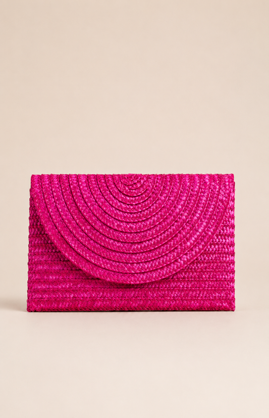 Sublime pochette rose toute colorée qui sublimera tous vos looks !!