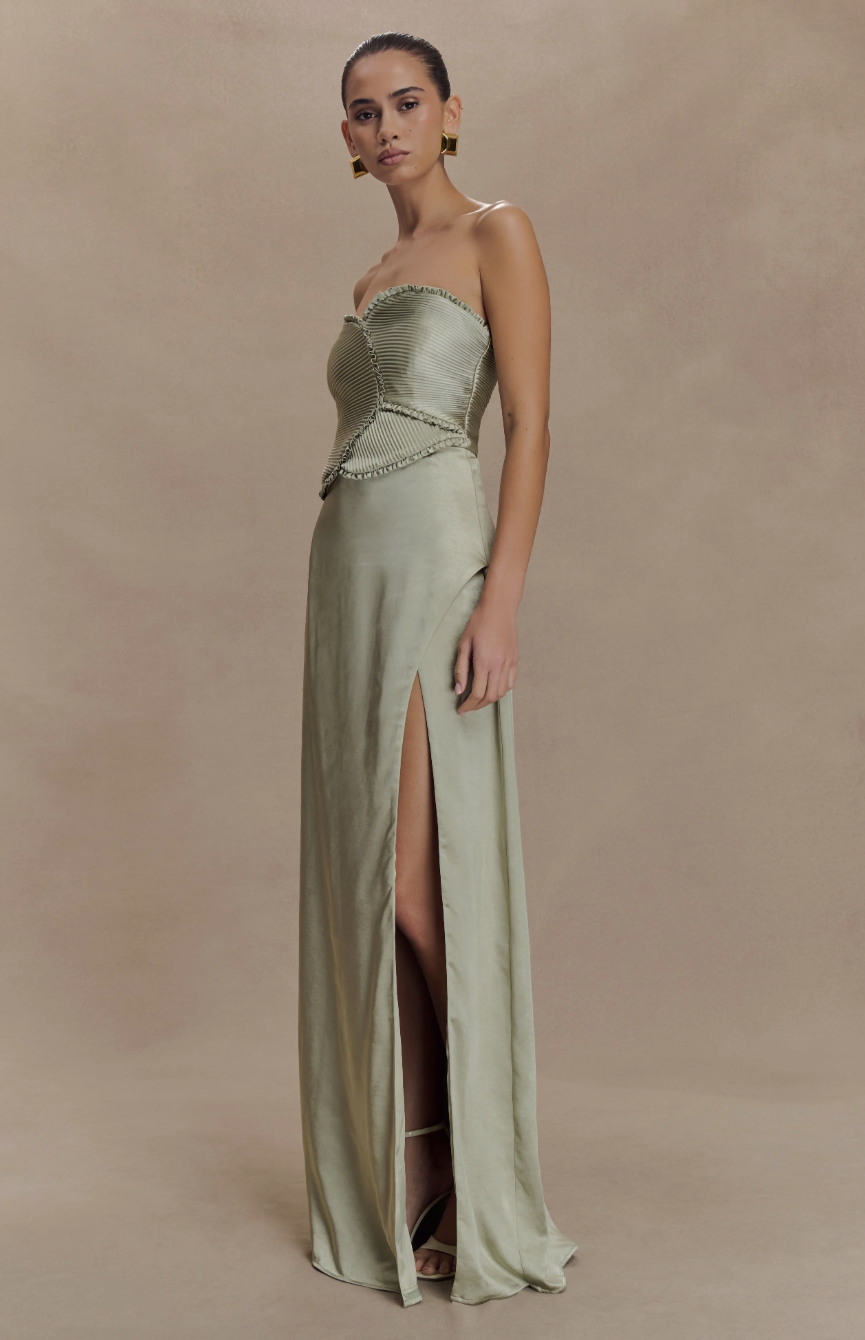 Robe Larissa sauge