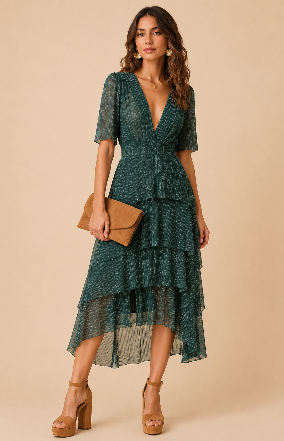 Robe lamée à volants