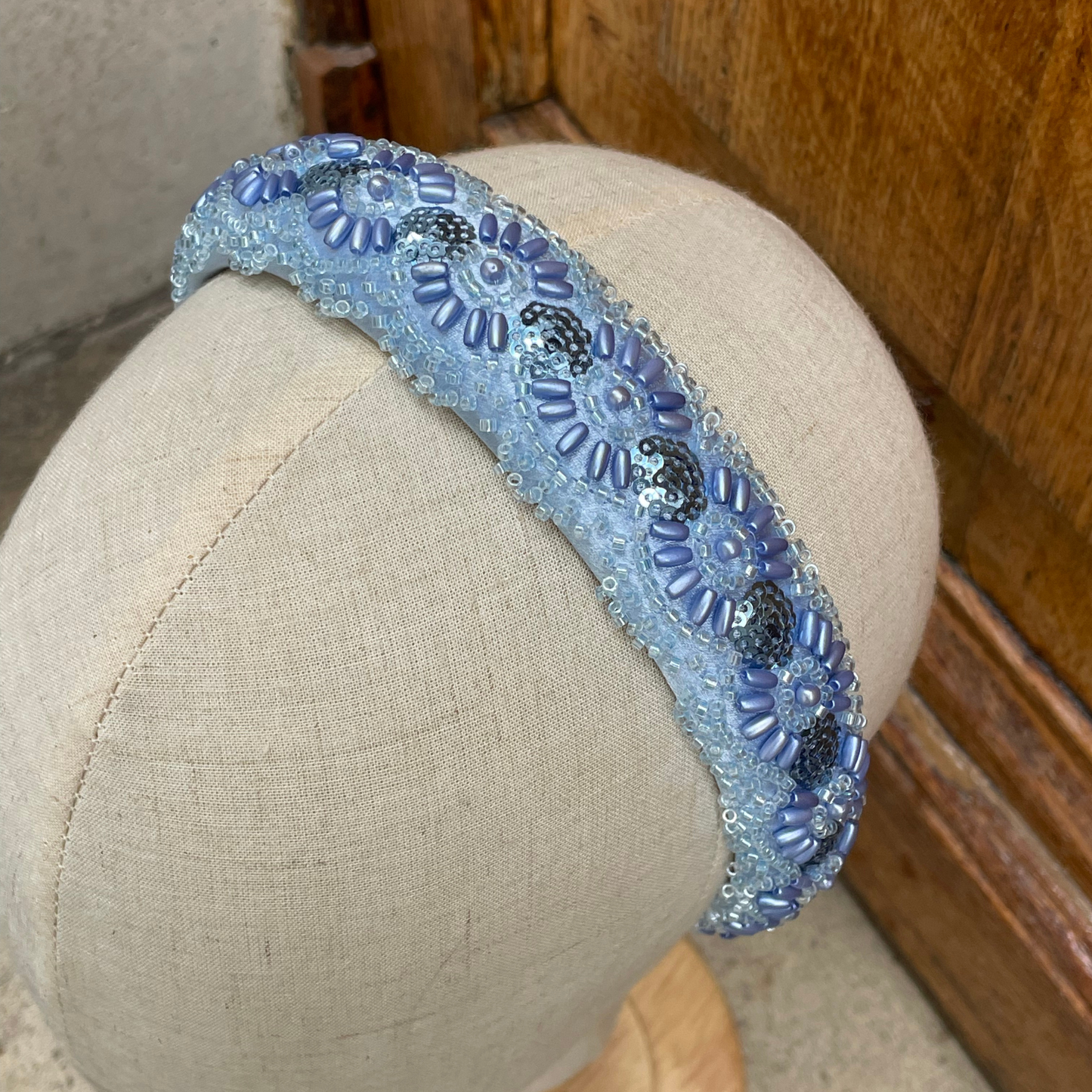 Maison Tiaré - Serre-tête perles bleu ciel